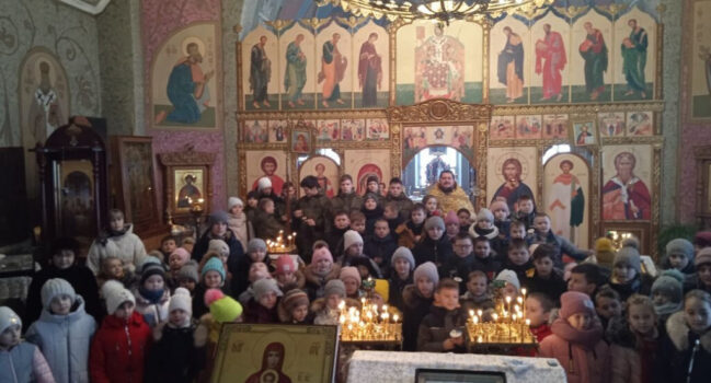 День православной молодежи прошел в Красненском благочинии