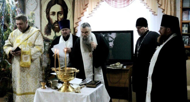 Преосвященнейший епископ Валуйский и Алексеевский Савва посетил Красненский дом милосердия